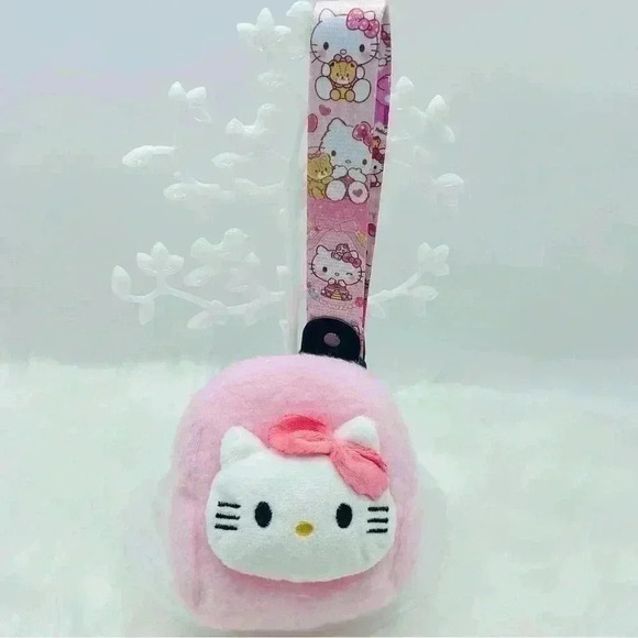 Hello Kitty Pink Plush Coin Purse Keychain - Picture 1 of 8